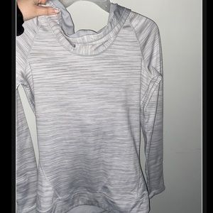 Lightweight Pullover with hood